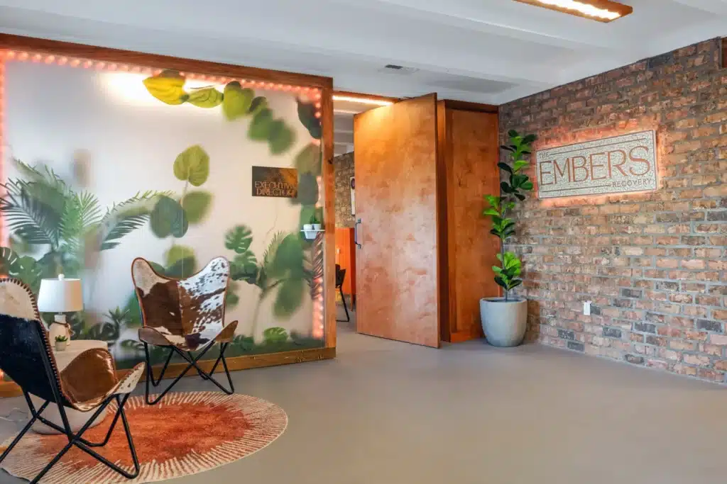 4202-N-44th-St-Phoenix-240-1536x1024